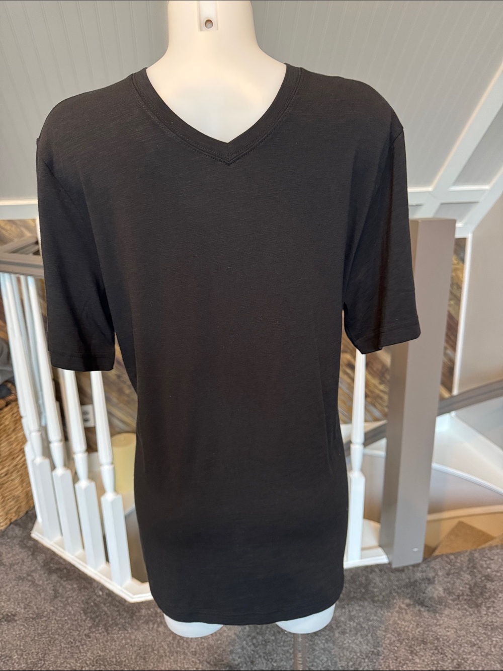 Travis Mathew Men's Black V-Neck Short Sleeve Tee - Solid Black